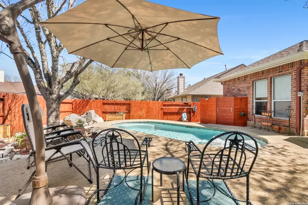 $425,000 | 1515 Crescent Woods, San Antonio, TX 78258