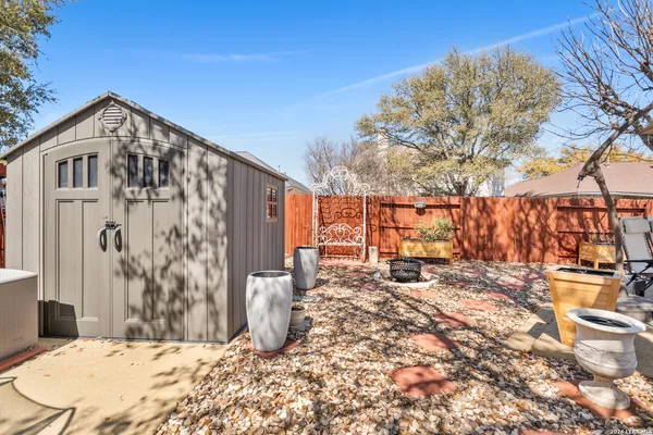 $425,000 | 1515 Crescent Woods, San Antonio, TX 78258