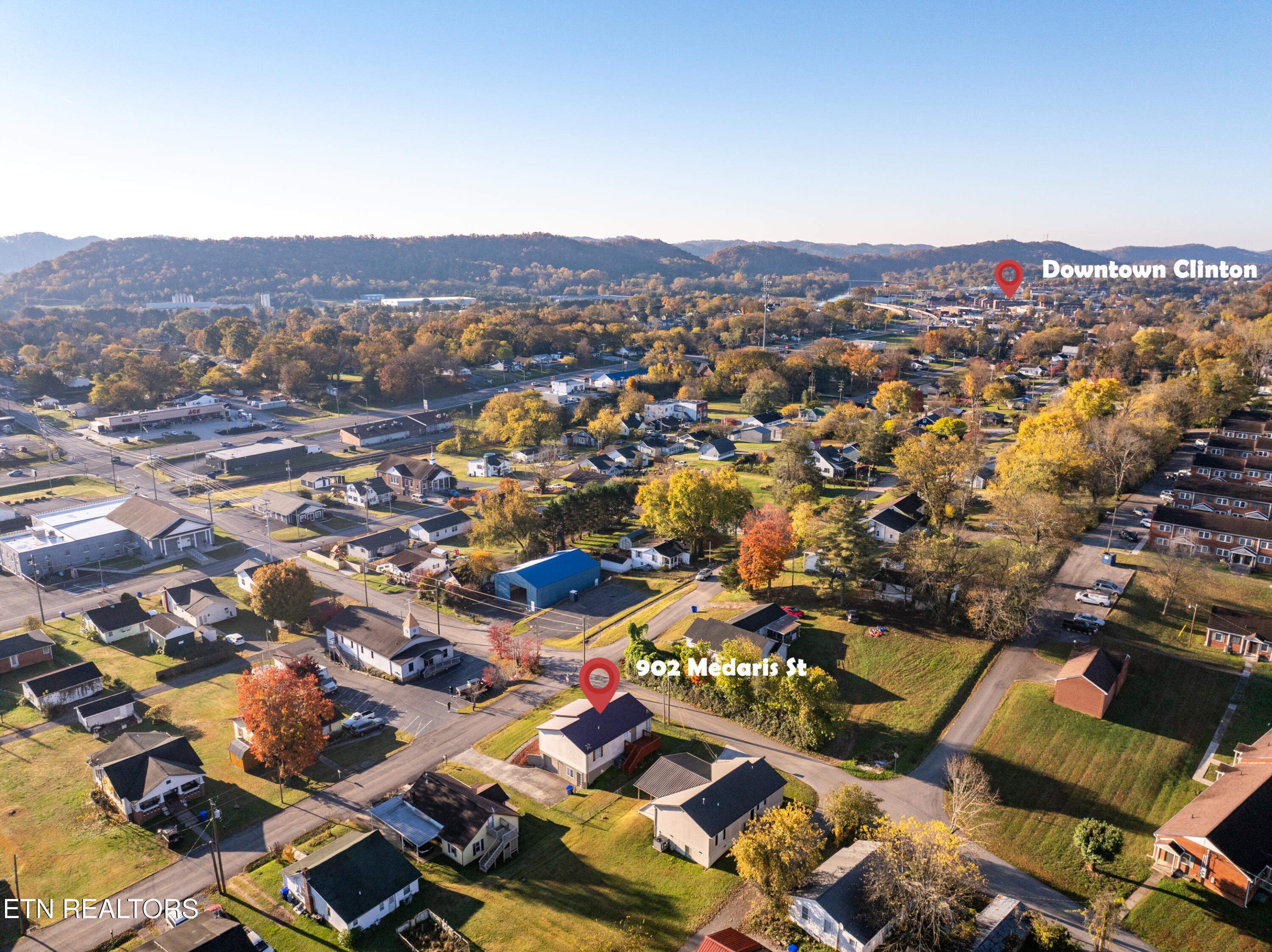 902 Medaris Street Clinton, TN 37716 - Photo 31 of 32 Aerial view