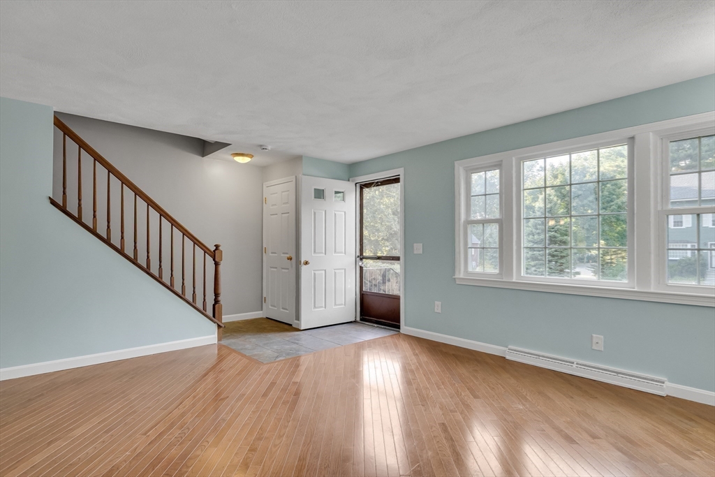 12 Apple Ridge Road, Unit 3 Maynard, MA 01754 - Photo 4 of 16 Gallery Image 4