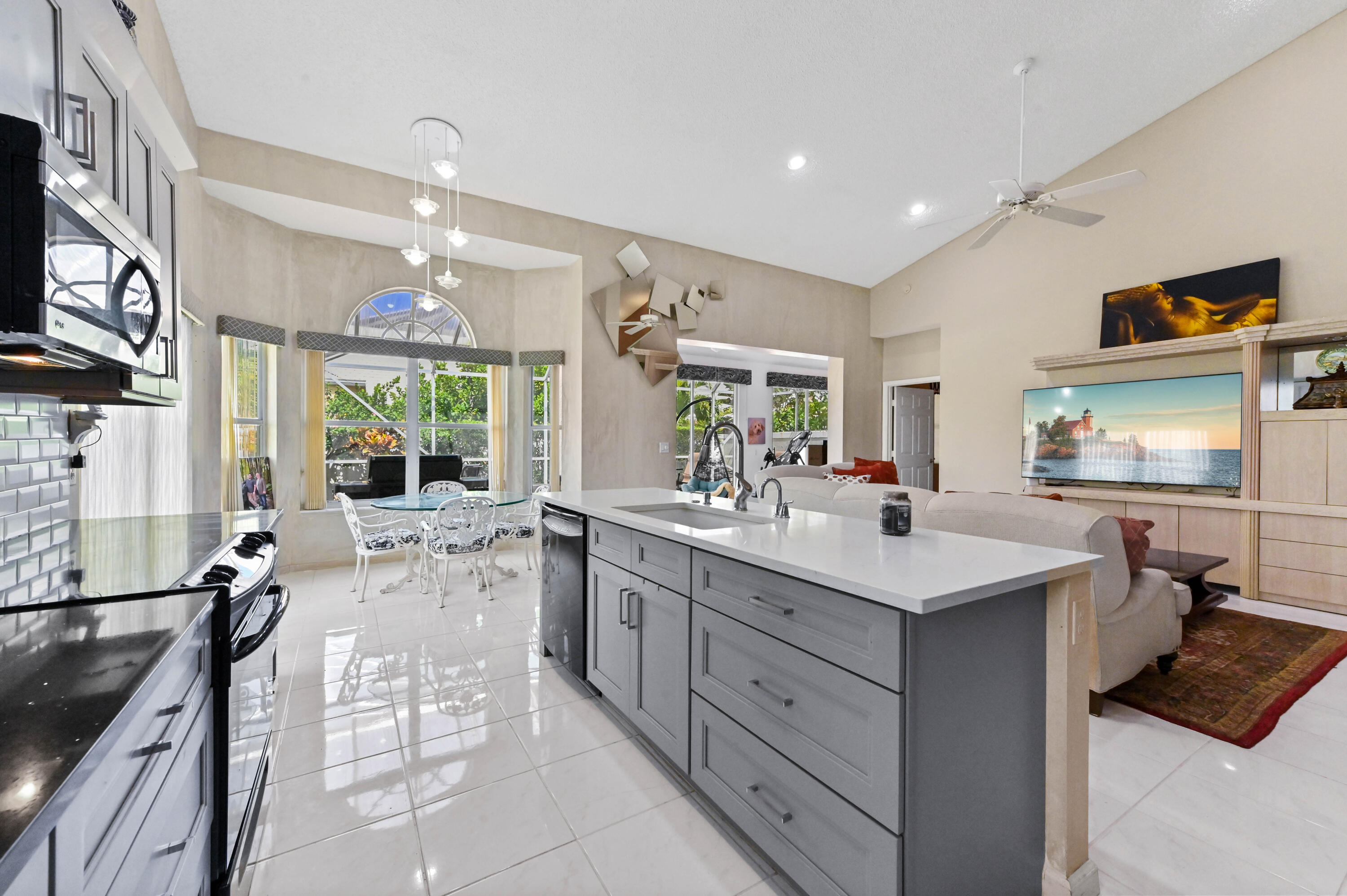 8319 Horseshoe Bay Road Boynton Beach, FL 33472 - Photo 15 of 69 15 Kitchen 02