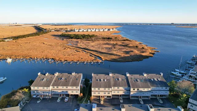 $3,275 | 1015 Harbour Cove, Unit 1015, Somers Point, NJ 08244