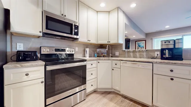 $3,275 | 1015 Harbour Cove, Unit 1015, Somers Point, NJ 08244