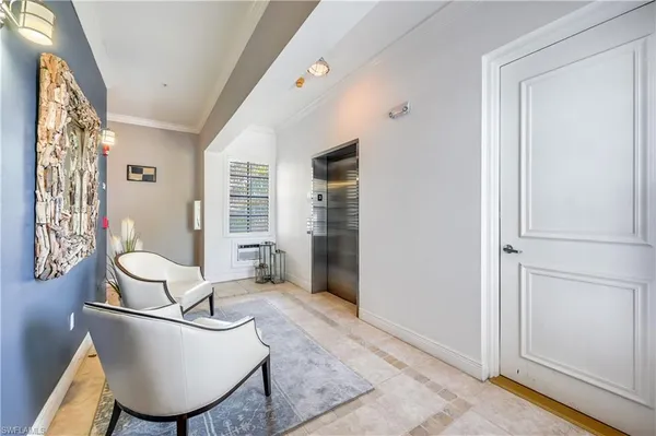 $11,000 | 705 10th Street South, Unit 301, Naples, FL 34102