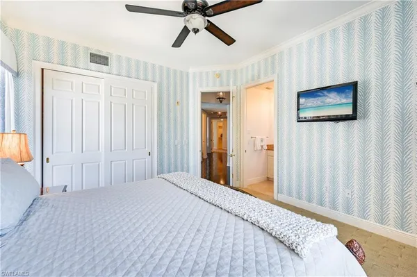 $11,000 | 705 10th Street South, Unit 301, Naples, FL 34102