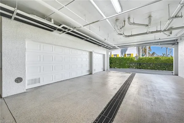 $11,000 | 705 10th Street South, Unit 301, Naples, FL 34102