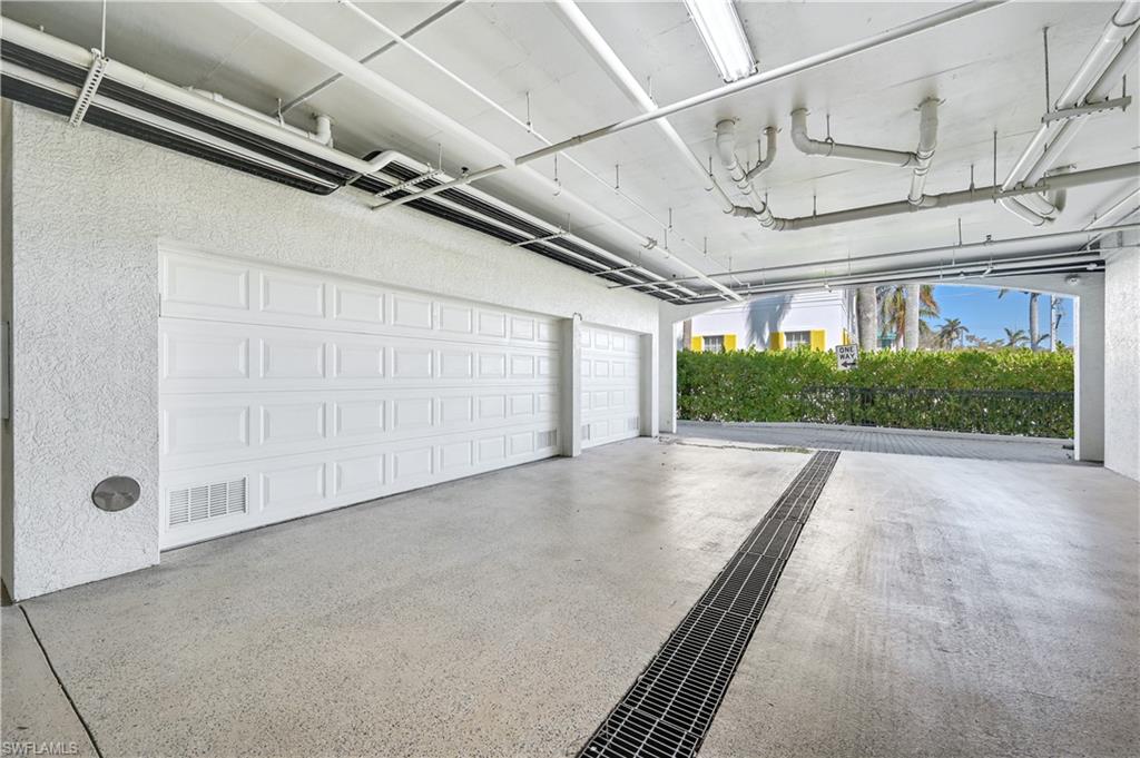 705 10th Street South, Unit 301 Naples, FL 34102 - Photo 34 of 35