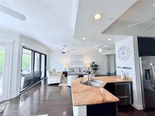 $11,000 | 705 10th Street South, Unit 301, Naples, FL 34102