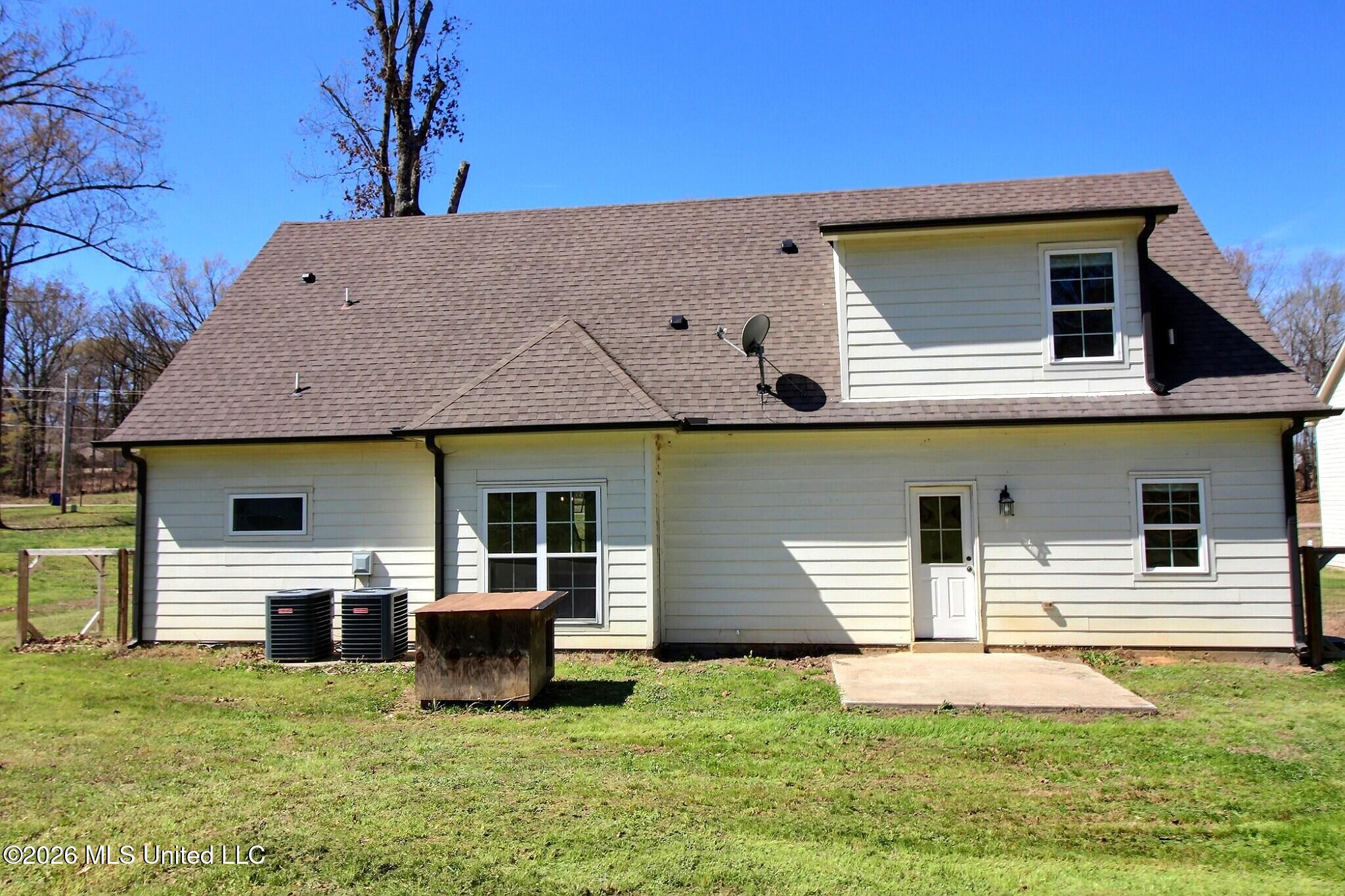4722 Alexander Road Olive Branch, MS 38654 - Photo 17 of 18 Back Elevation