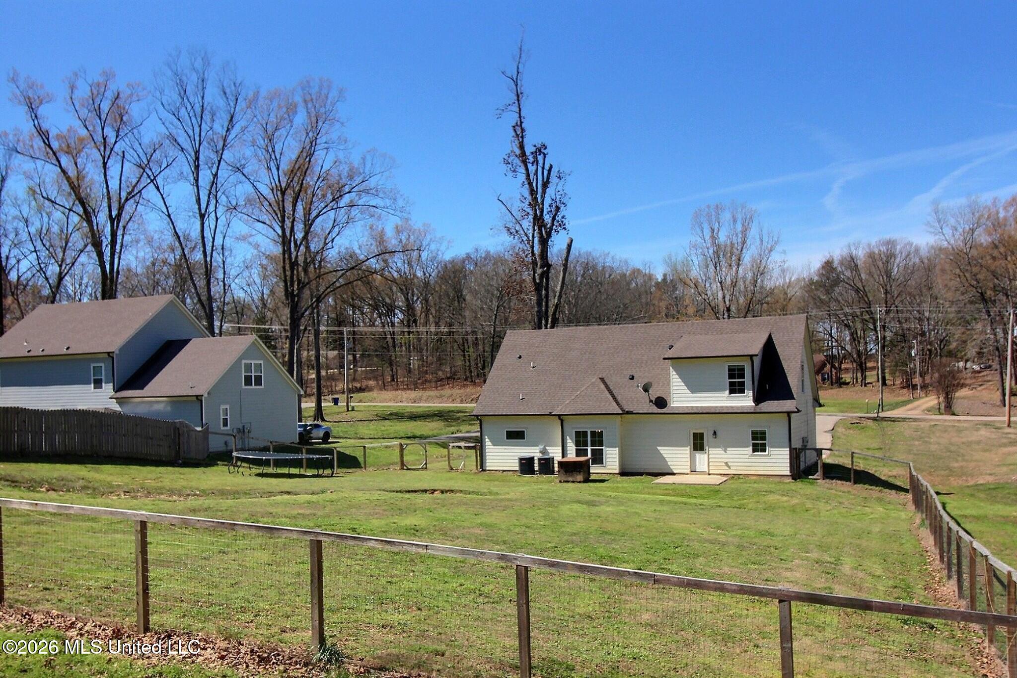 4722 Alexander Road Olive Branch, MS 38654 - Photo 18 of 18 Large Fenced Backyard