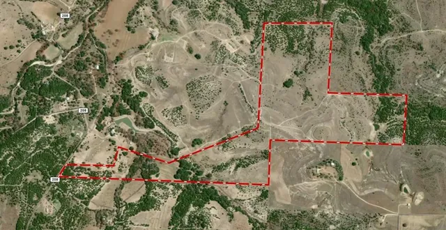 $4,140,000 | 2 County Road 208, Lampasas, TX 76550