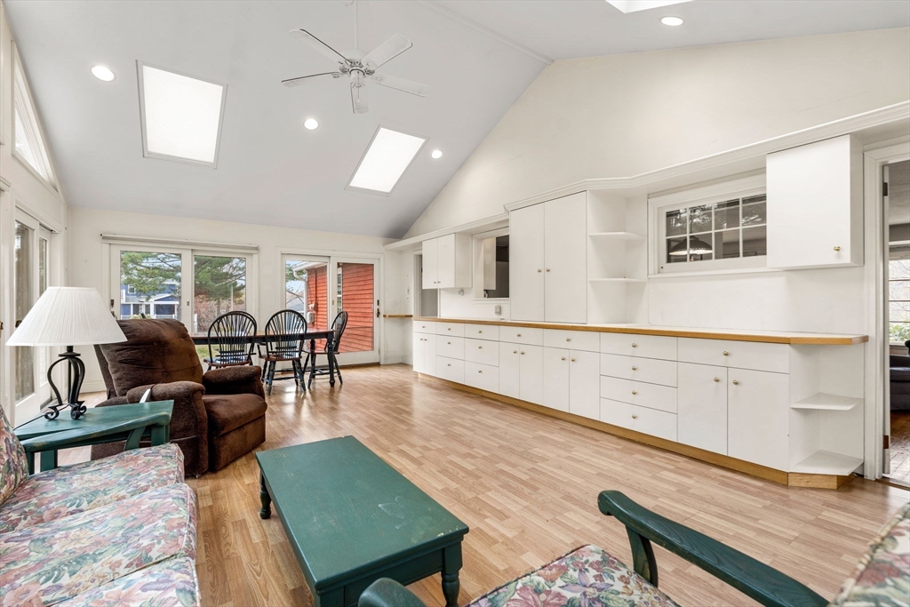 69 Kenneth Road Marblehead, MA 01945 - Photo 10 of 30