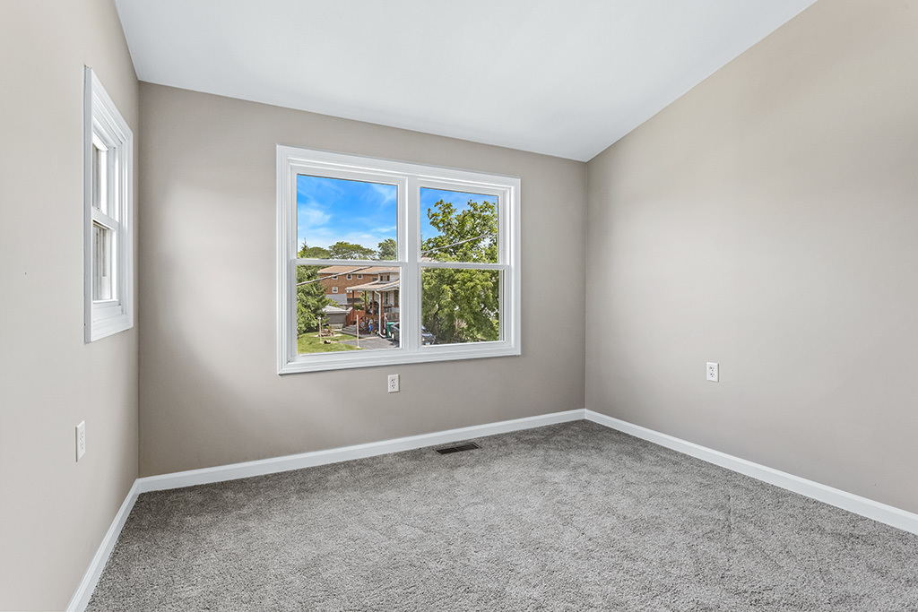 521 McCarthy Road Lemont, IL 60439 - Photo 17 of 36