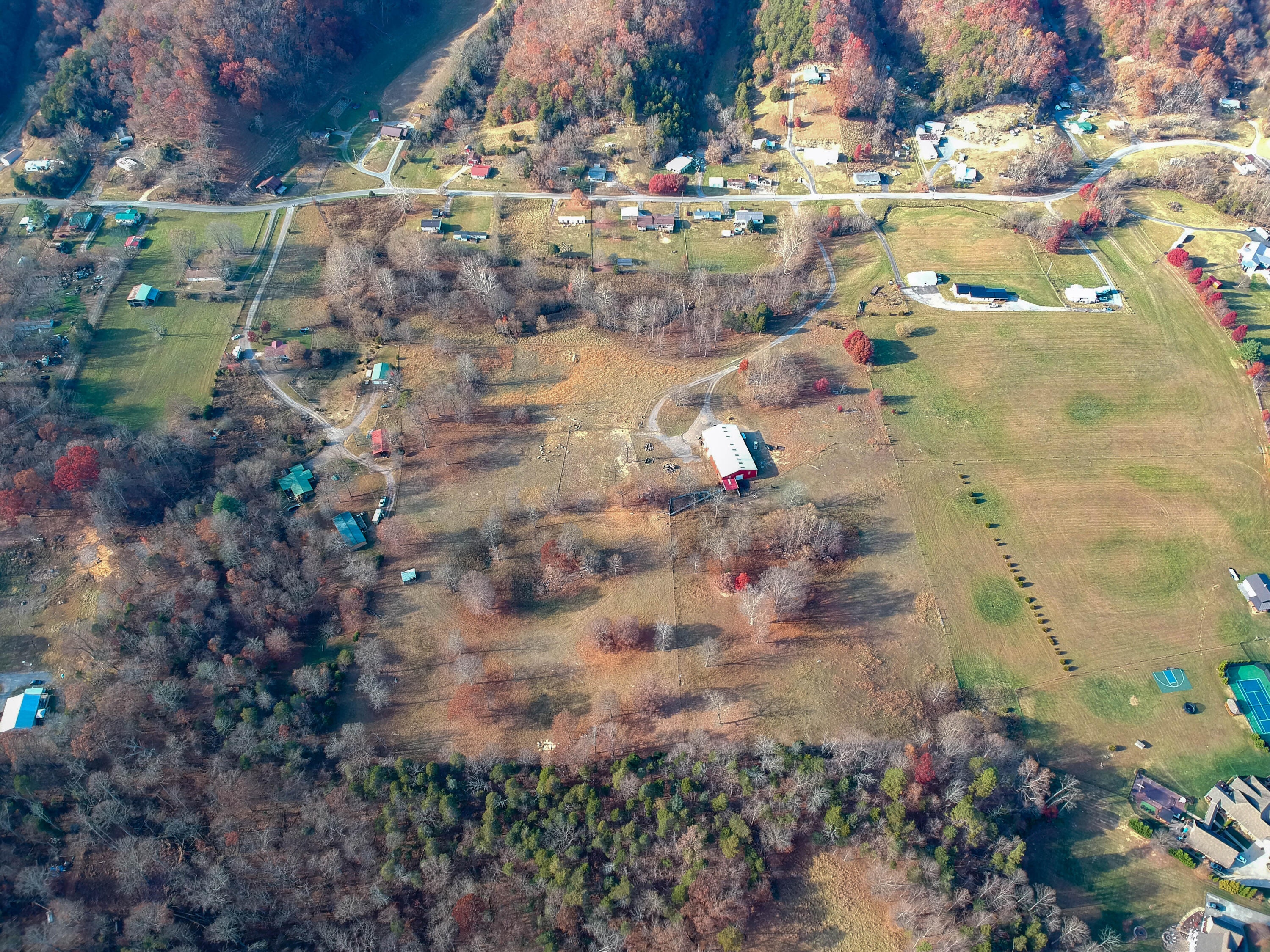 309 Buncombe Road Blountville, TN 37617 - Photo 14 of 31 DJI_0165