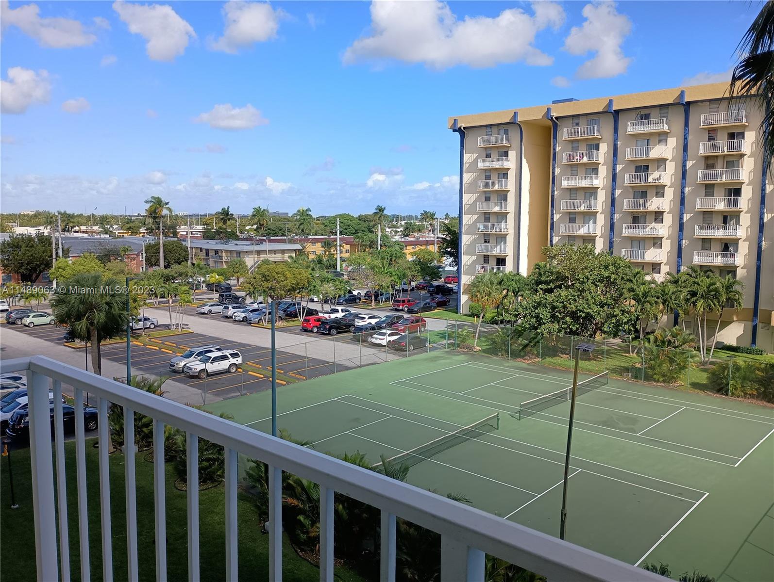 Yolanda Villas Condominiums Miami, FL 33126 - Photo 10 of 13 a view of a balcony with city view