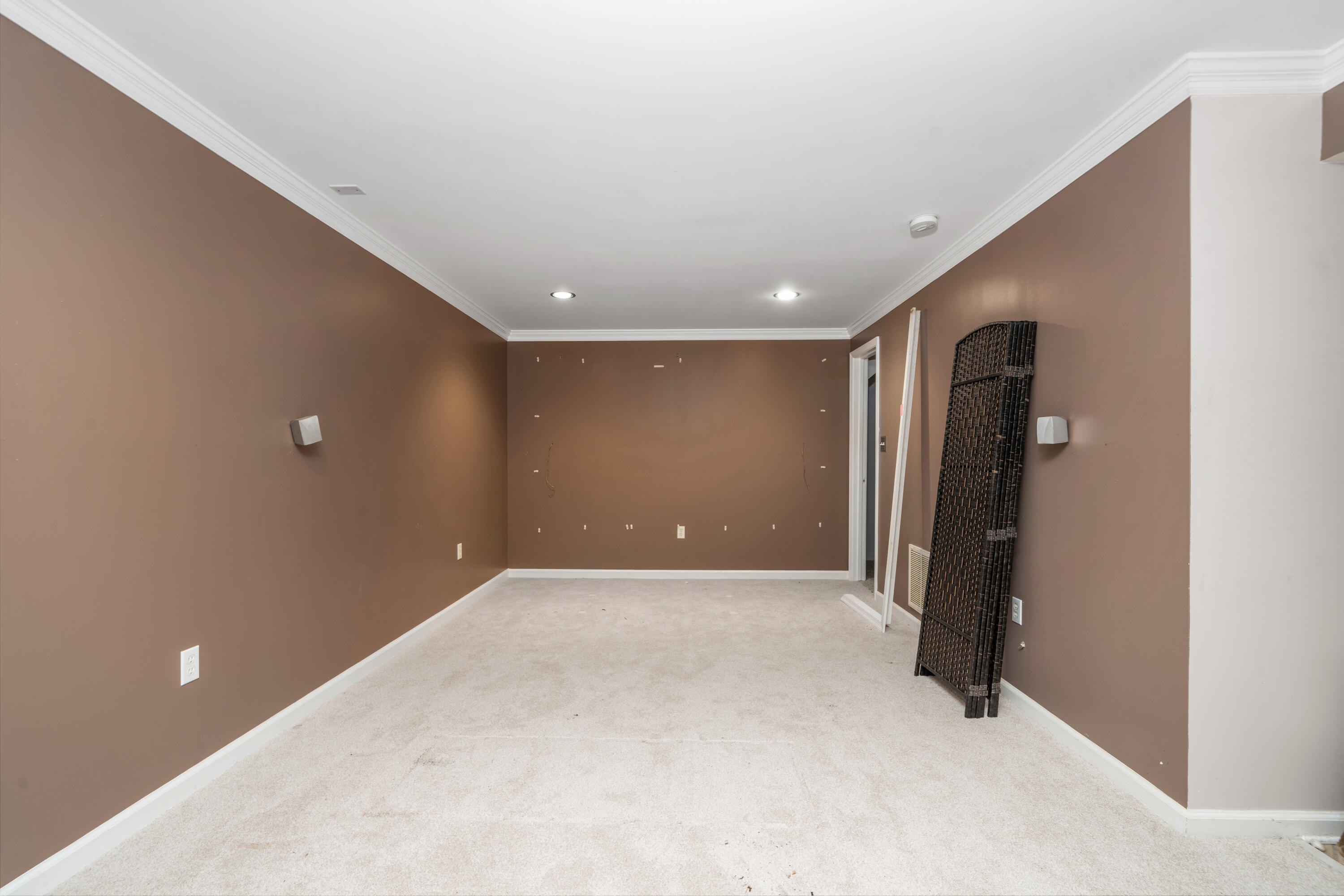 765 Country Club Road Troutville, VA 24175 - Photo 28 of 29 a view of an empty room