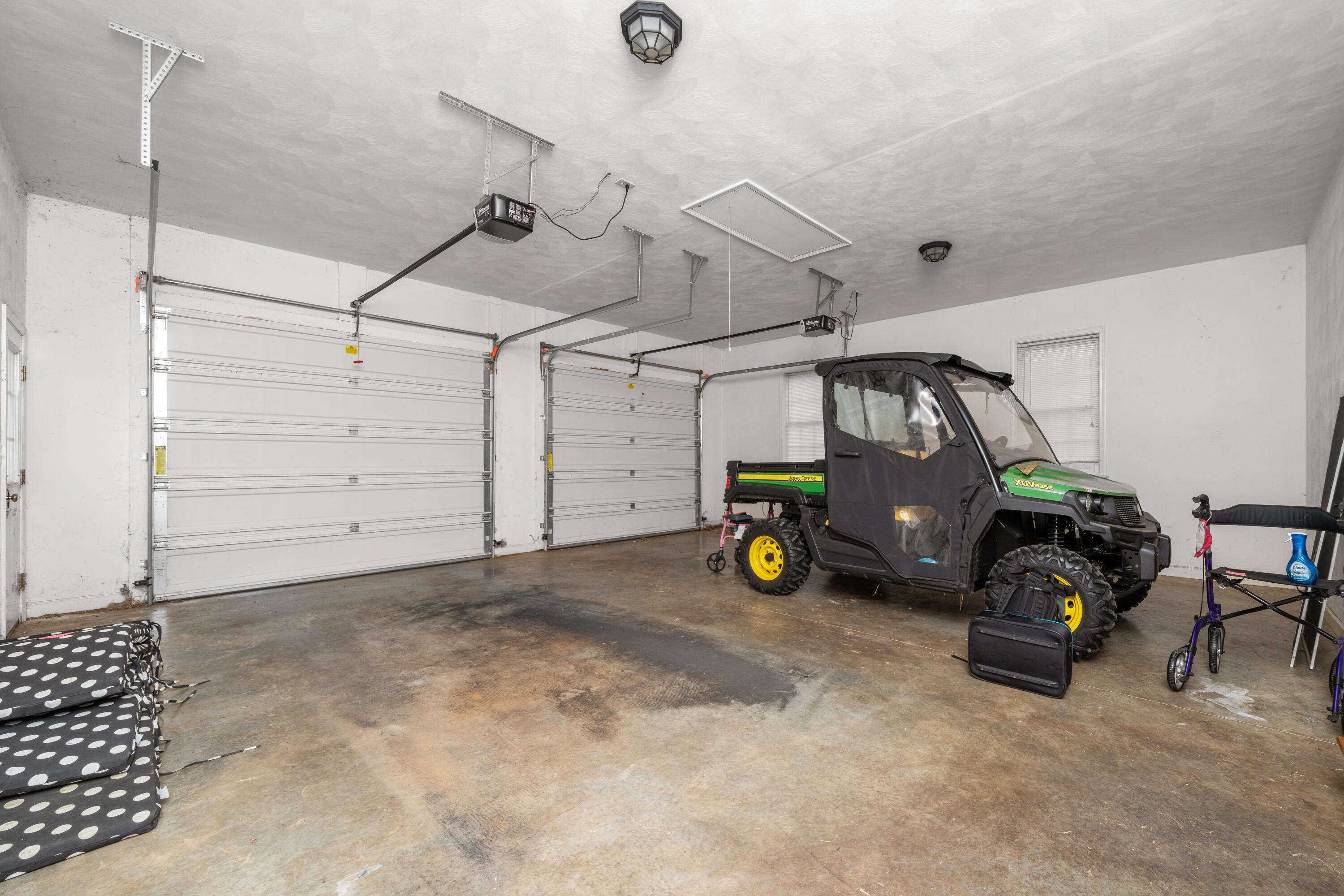 765 Country Club Road Troutville, VA 24175 - Photo 29 of 29 a view of a garage