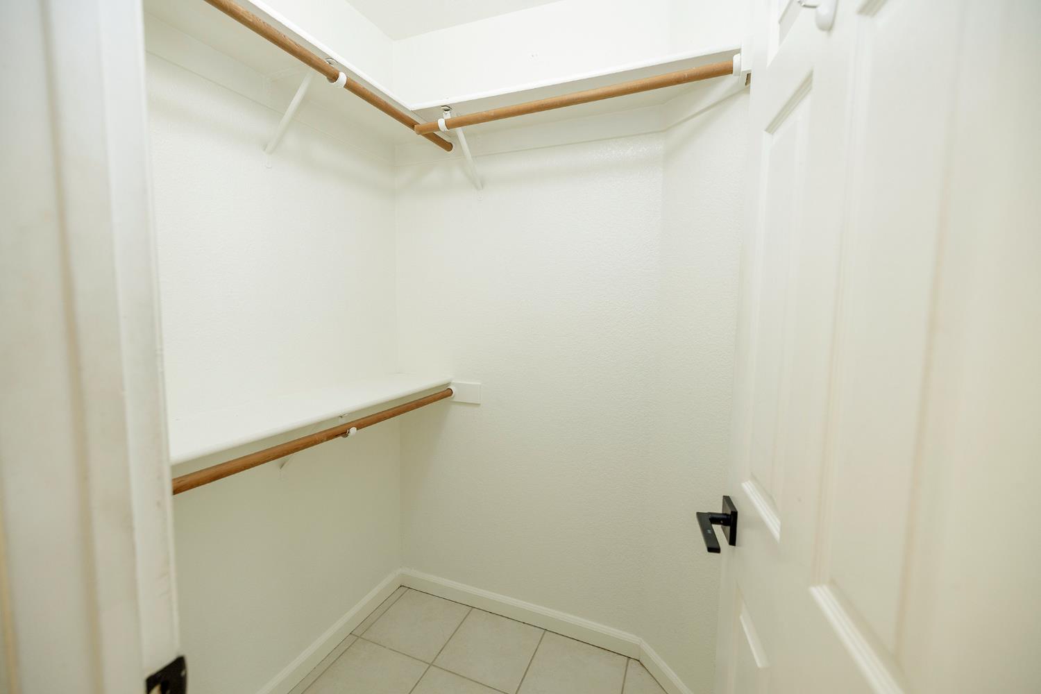 4093 Heartland Way Turlock, CA 95382 - Photo 24 of 43 a view of a small room