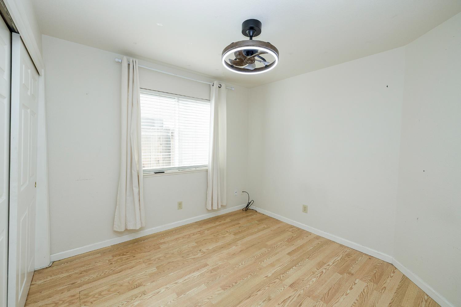 4093 Heartland Way Turlock, CA 95382 - Photo 25 of 43 a view of a room with a fan