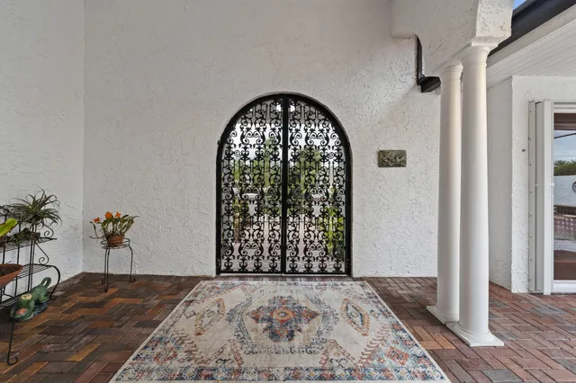 $849,900 | 5303 Southeast Serenoa Terrace, Hobe Sound, FL 33455