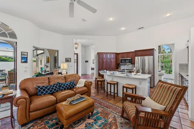 $849,900 | 5303 Southeast Serenoa Terrace, Hobe Sound, FL 33455