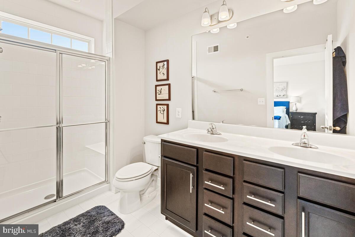 3455 Flatwoods Drive Frederick, MD 21704 - Photo 25 of 67 Primary Bathroom