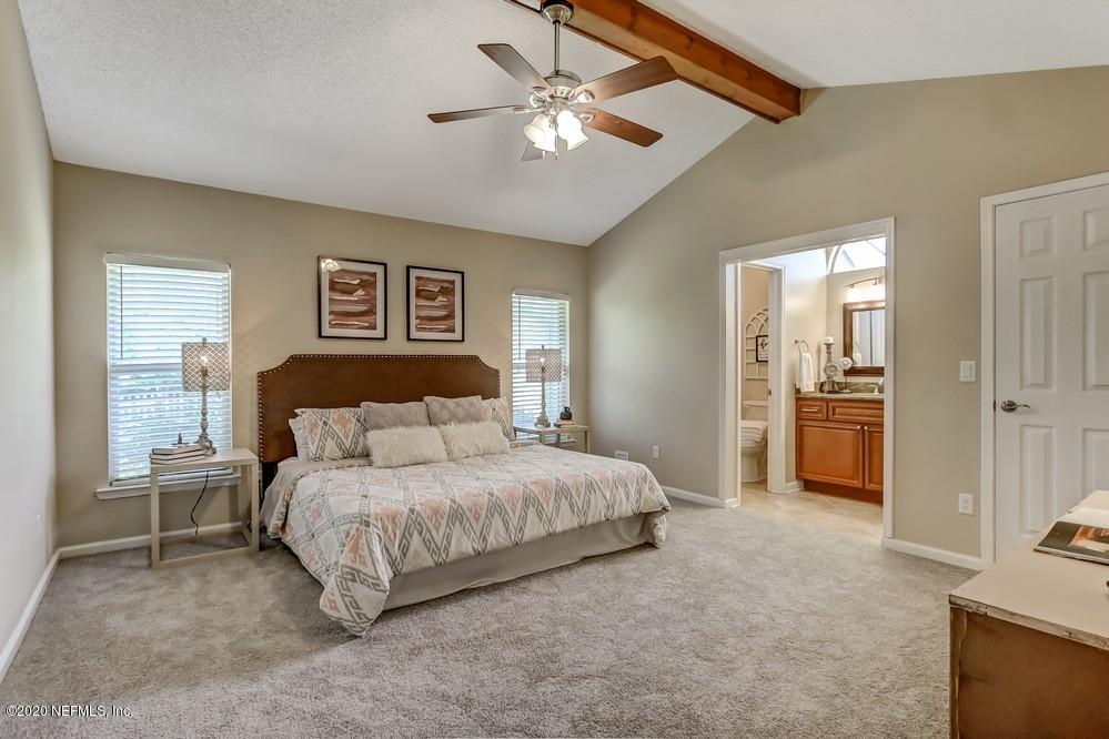 7149 Ridgeglen Court Jacksonville, FL 32216 - Photo 22 of 40 Rave Home Staging Jacksonville (26) WEB