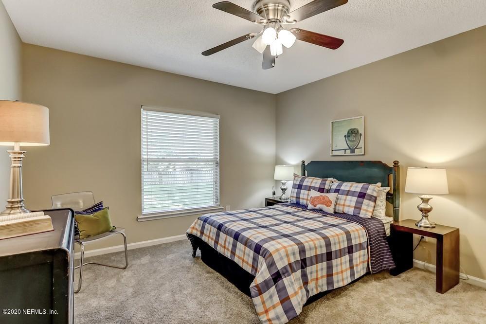 7149 Ridgeglen Court Jacksonville, FL 32216 - Photo 28 of 40 Rave Home Staging Jacksonville (13) WEB