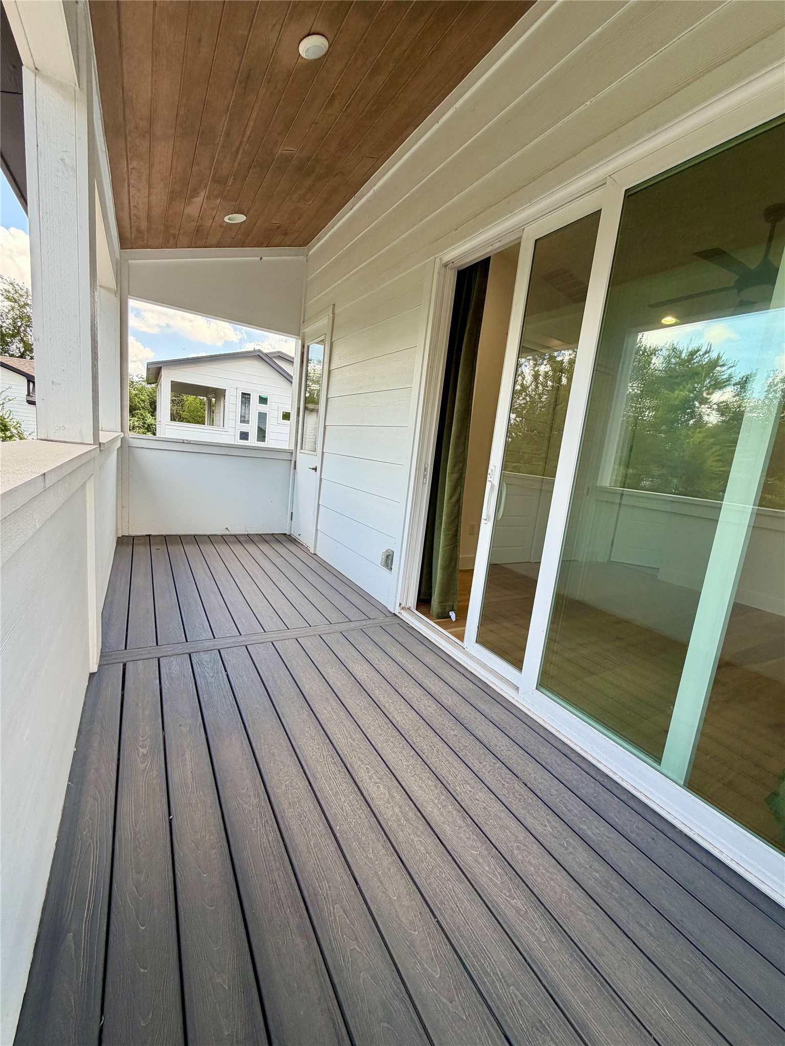 6102 Ponca Street, Unit 2 Austin, TX 78741 - Photo 22 of 24 Primary Balcony