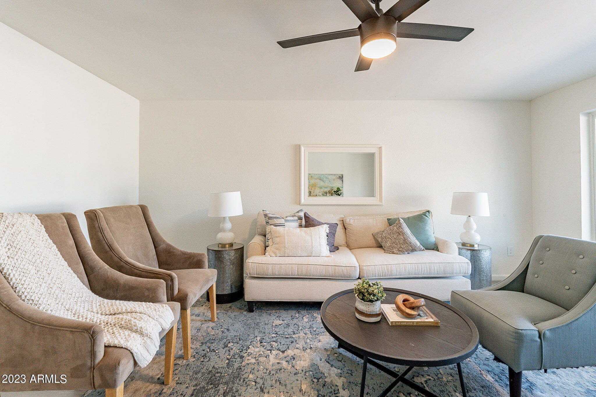 5323 West Coronado Road Phoenix, AZ 85035 - Photo 8 of 29 Living Room
