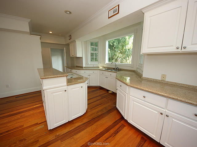 142 Folly Rd Boulevard Charleston, SC 29407 - Photo 40 of 52 Kitchen in the Carriage House