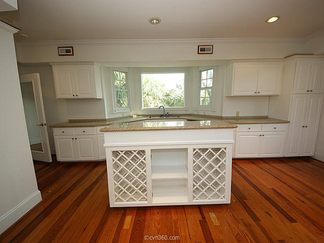 142 Folly Rd Boulevard Charleston, SC 29407 - Photo 41 of 52 Kitchen
