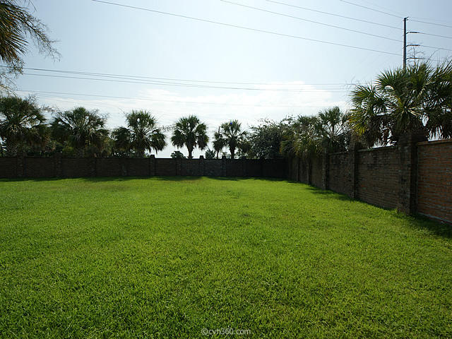 142 Folly Rd Boulevard Charleston, SC 29407 - Photo 51 of 52 Front Yard