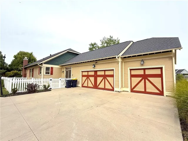 $500,000 | 9005 Northeast 80th Street, Kansas City, MO 64158