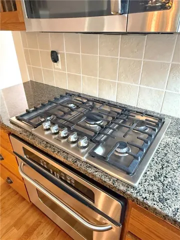 $500,000 | 9005 Northeast 80th Street, Kansas City, MO 64158