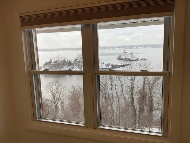 $359,000 | 33 Bullocks Point Avenue, Unit 5C, East Providence, RI 02915