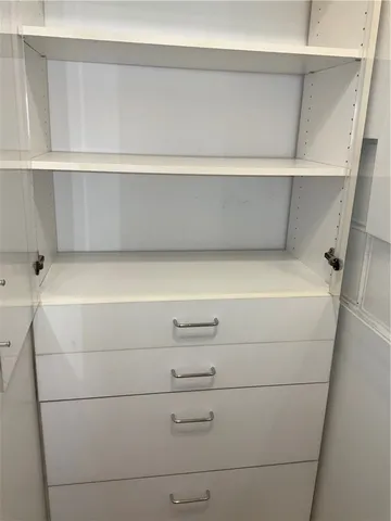 $359,000 | 33 Bullocks Point Avenue, Unit 5C, East Providence, RI 02915