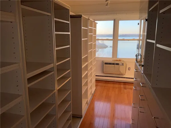 $349,000 | 33 Bullocks Point Avenue, Unit 5C, East Providence, RI 02915