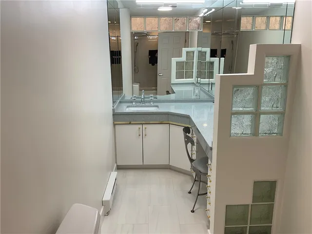 $359,000 | 33 Bullocks Point Avenue, Unit 5C, East Providence, RI 02915