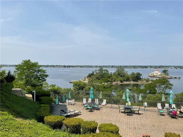 $359,000 | 33 Bullocks Point Avenue, Unit 5C, East Providence, RI 02915