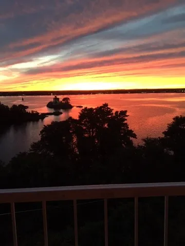 $359,000 | 33 Bullocks Point Avenue, Unit 5C, East Providence, RI 02915