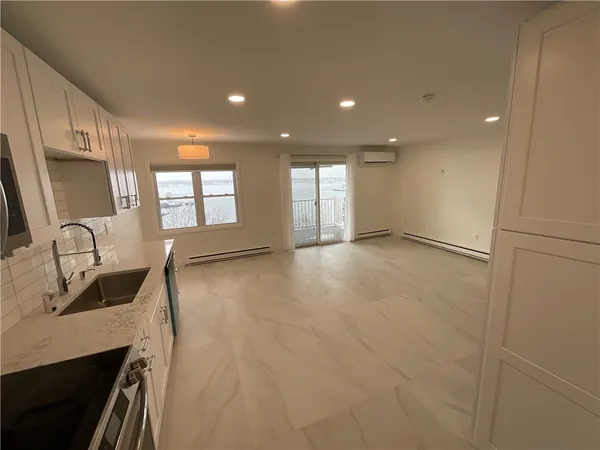 $349,000 | 33 Bullocks Point Avenue, Unit 5C, East Providence, RI 02915