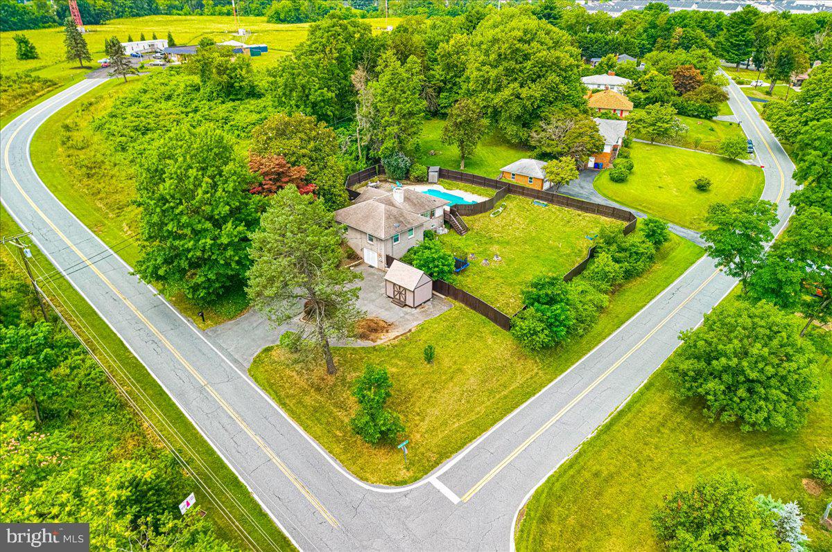 5968 Grove Hill Road Frederick, MD 21703 - Photo 41 of 43 Private Corner Lot