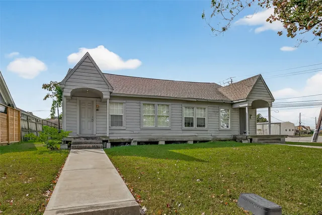 $1,150 | 1402 Munger Street, Houston, TX 77023