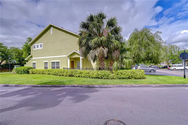 $250,000 | 10983 Winter Crest Drive, Riverview, FL 33569
