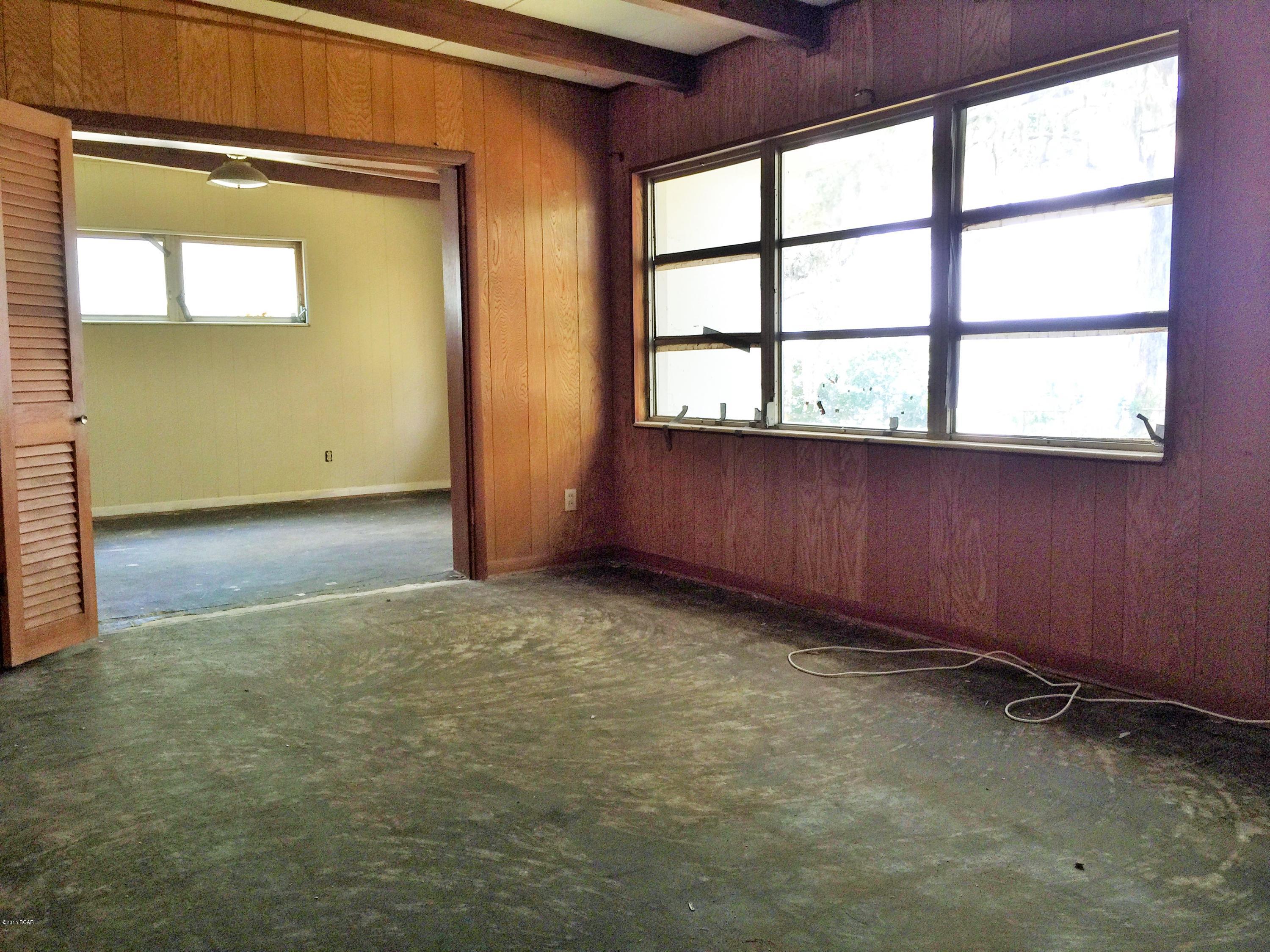 8121 Highpoint Road Panama City, FL 32404 - Photo 10 of 25 Gallery Image 10