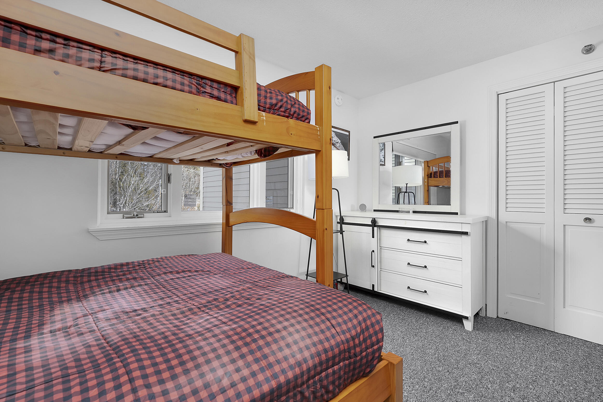 276 Skiway Road, Unit 1C Newry, ME 04261 - Photo 7 of 25 276skiwayunit1c-6