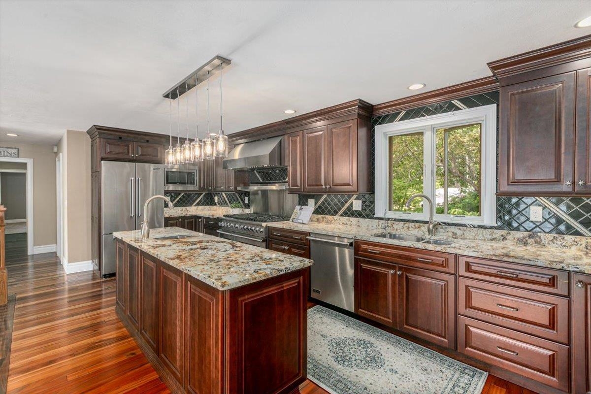81 Conleys Grove Road Derry, NH 03038 - Photo 13 of 45 Gallery Image 13
