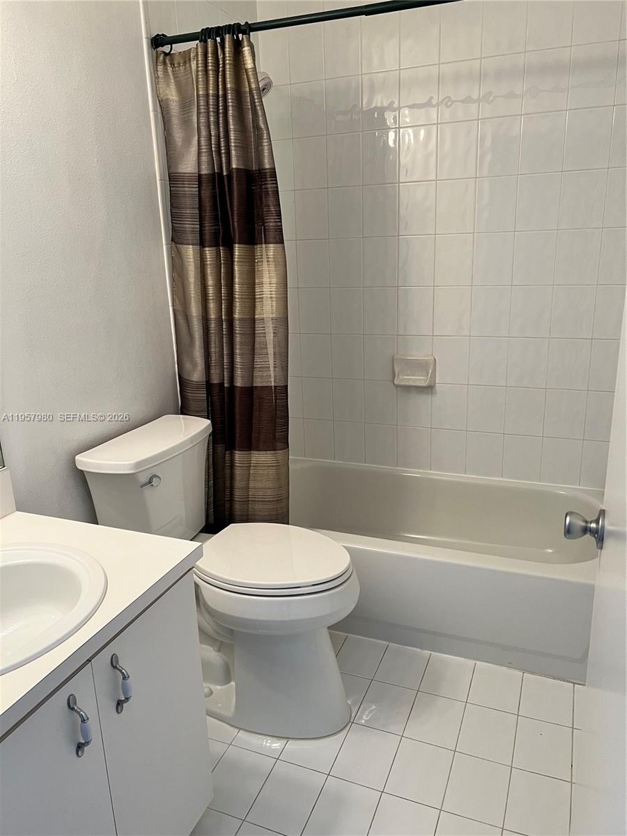 3810 Southwest 153rd Place Miami, FL 33185 - Photo 28 of 37