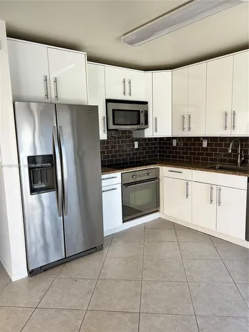 $2,975 | 3810 Southwest 153rd Place, Miami, FL 33185